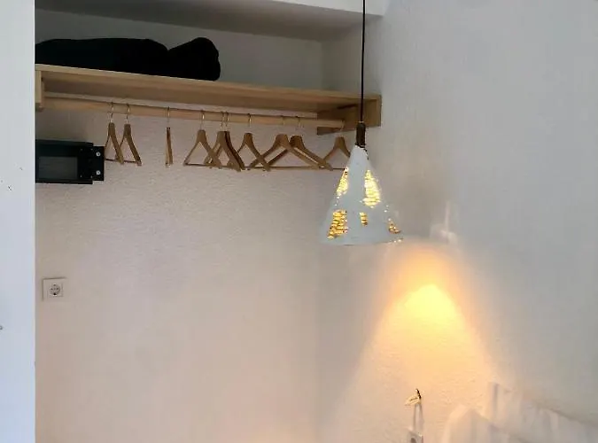 ανεμπόδιστη θέα με κήπο και πισίνα Дом отдыха Агиои Теодорои